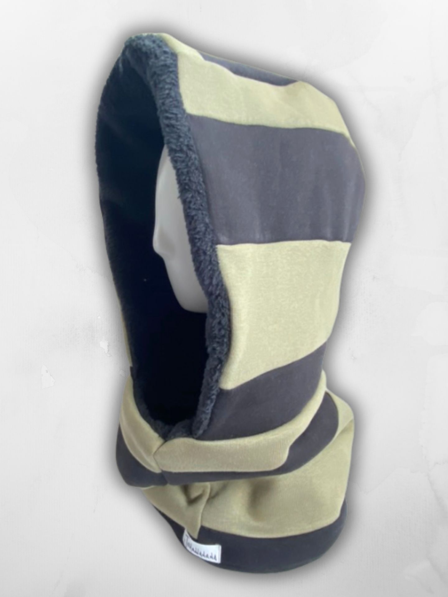 COLCAP-40 – Image 2